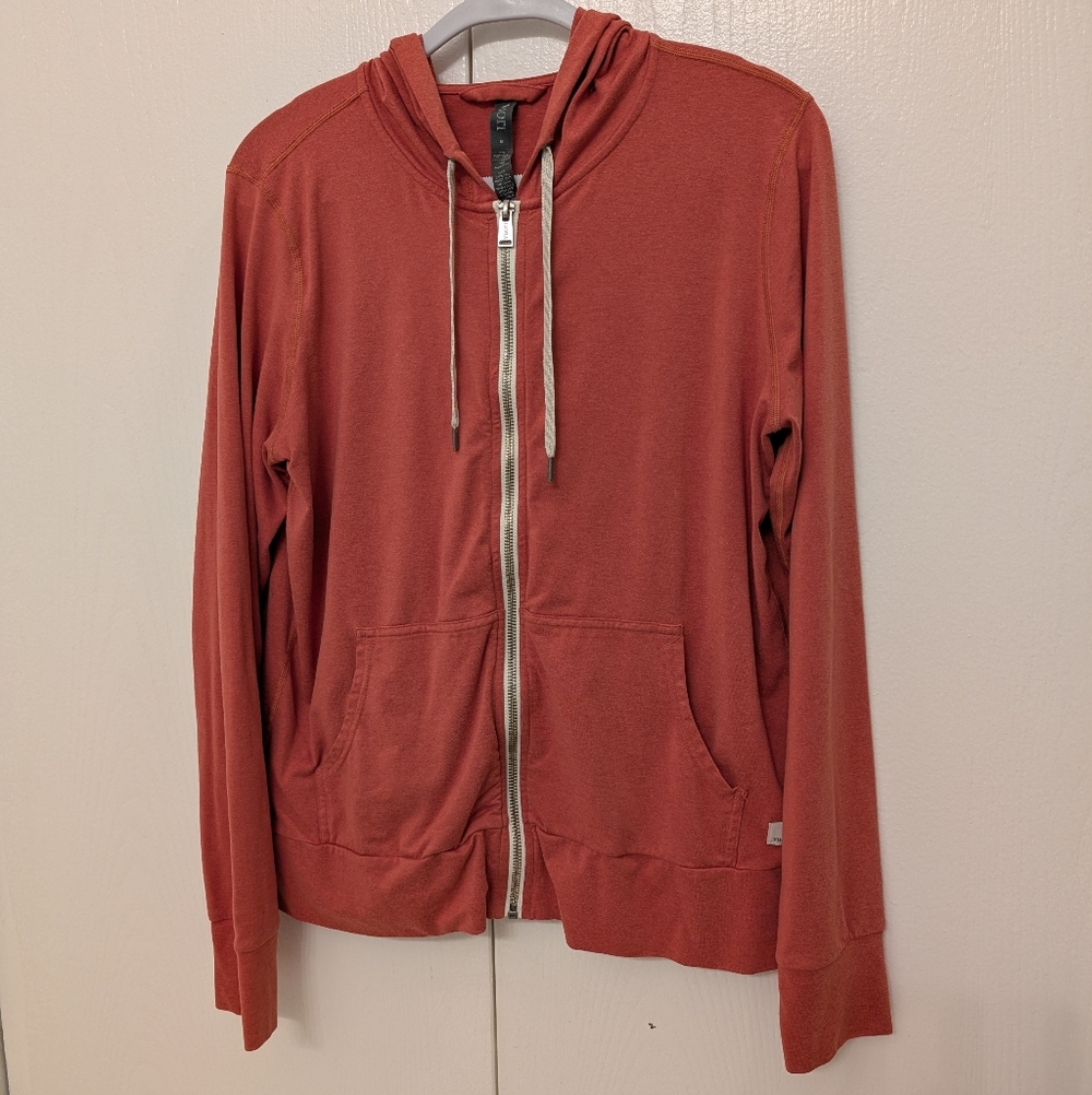 Vuori Women's Zipper Hoodie Size Medium